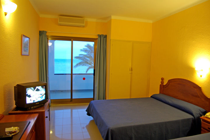 Medplaya Hotel Vistamar Costa Dorada Hospitalet De L'Infant Dış mekan fotoğraf